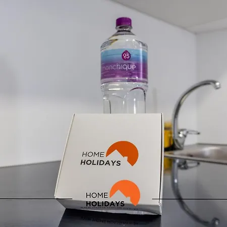 #163 Dr José Silva 17 By Holidays