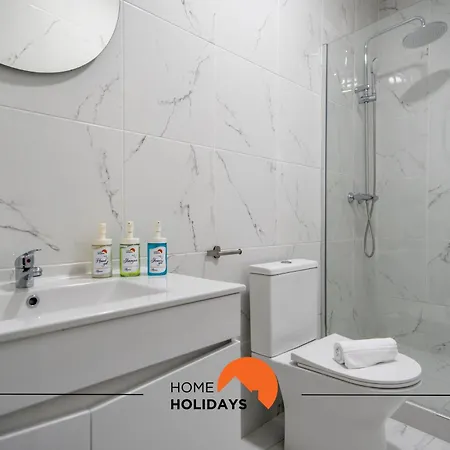 #163 Dr Jose Silva 17 By Holidays Apartment *